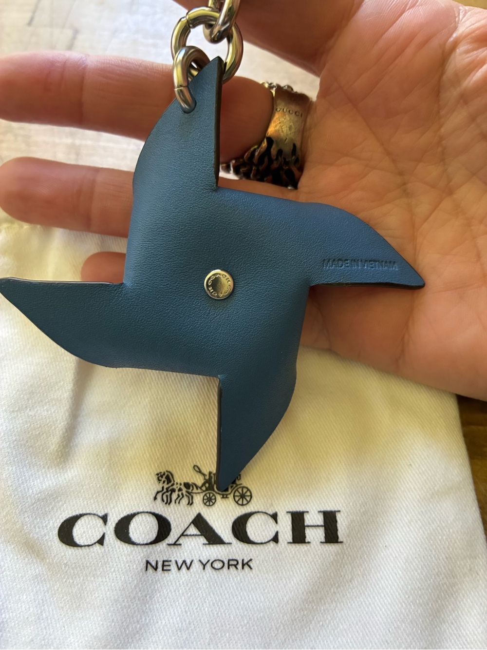 NWT Coach Pinwheel Bag Charm w Canvas Dust Bag! - Picture 3 of 5